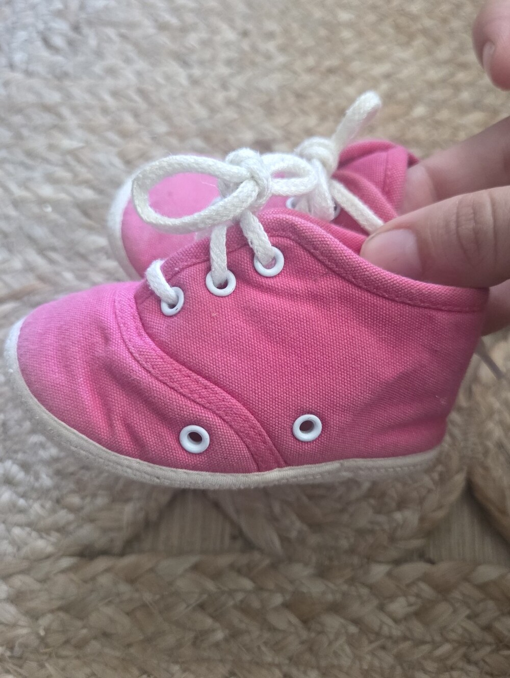 Pink Soft Sole Kids Lace-Up Sneakers Baby Size 2